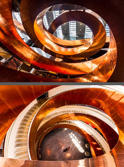 Stiegenhaus/Treppenhaus im Museum Experimentarium in Kopenhagen, D&auml;nemark