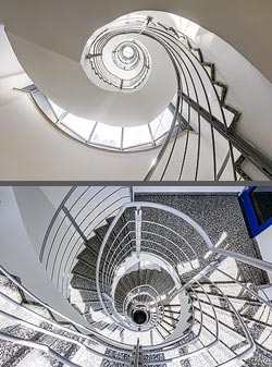 Stiegenhaus/Treppenhaus in einem Bürogebäude in München, Deutschland