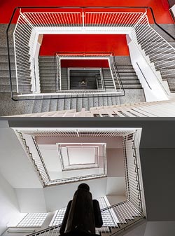 Stiegenhaus/Treppenhaus in der Ludwig-Maximilians-Universität LMU in München, Deutschland