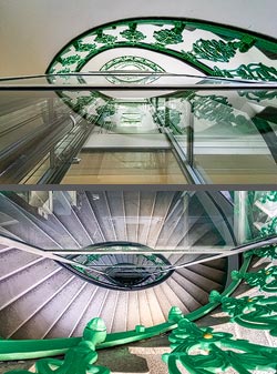 Stiegenhaus/Treppenhaus in einem Wohnhaus in Wien, &Ouml;sterreich