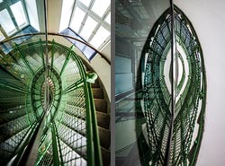 Stiegenhaus/Treppenhaus in einem Wohnhaus in Wien, &Ouml;sterreich